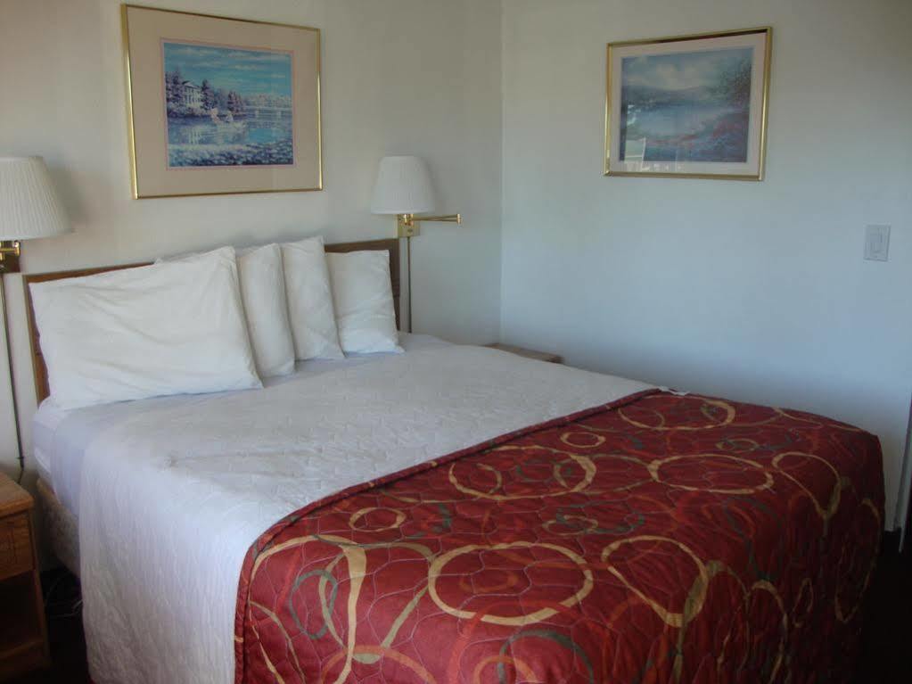 Travelodge By Wyndham Sea-Tac Airport North Tukwila Esterno foto